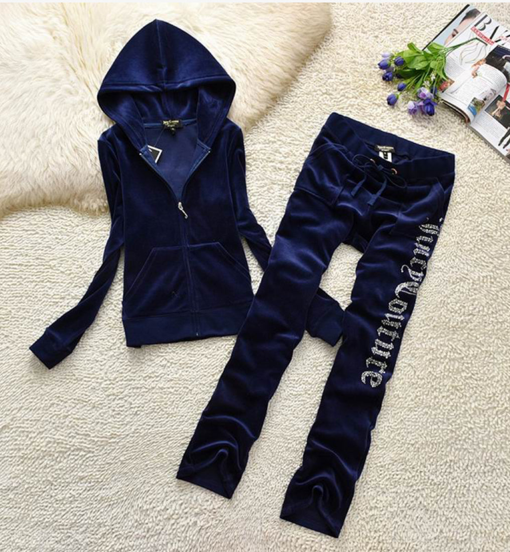 Juicy couture sets!