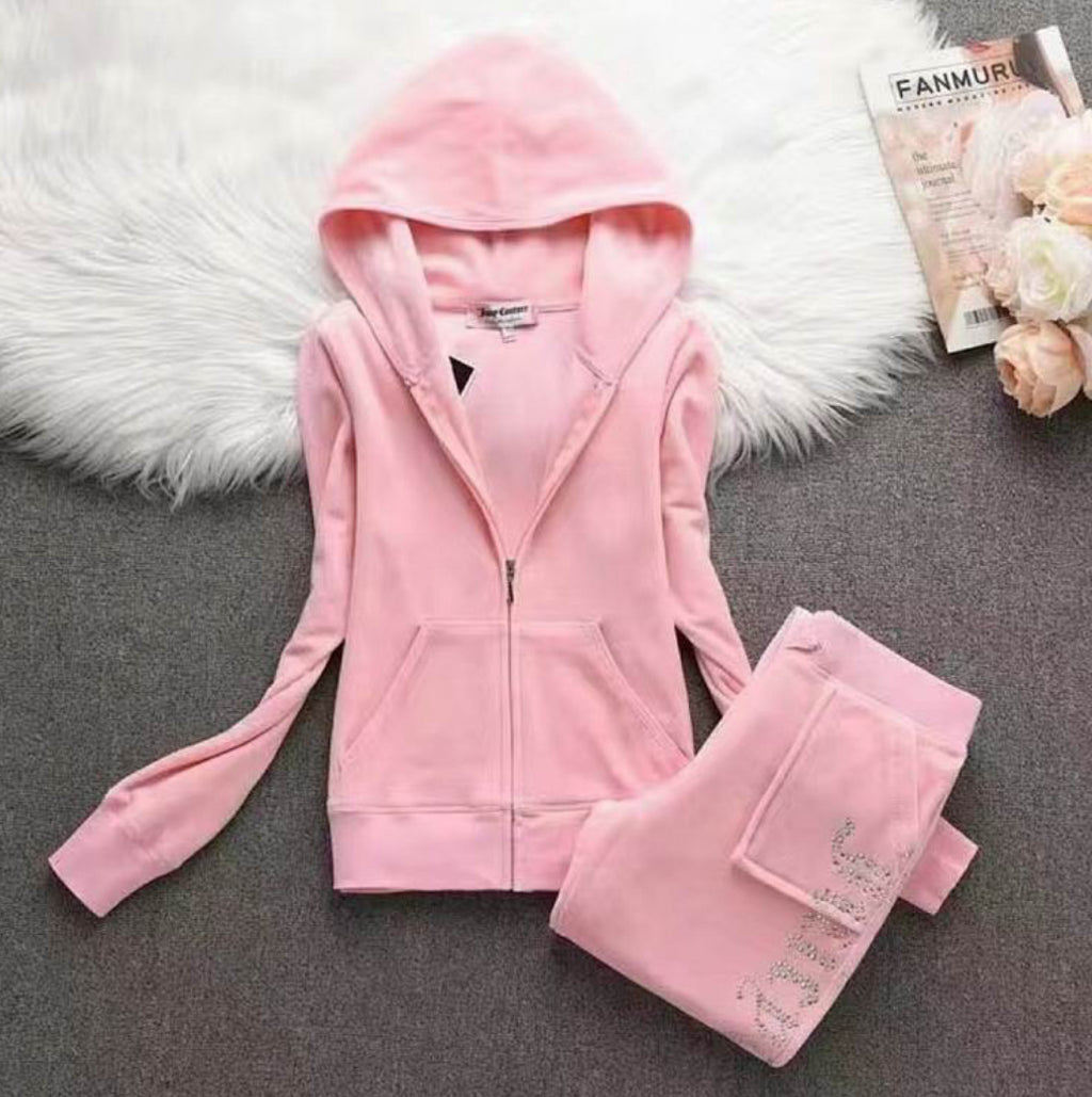 Juicy couture sets!